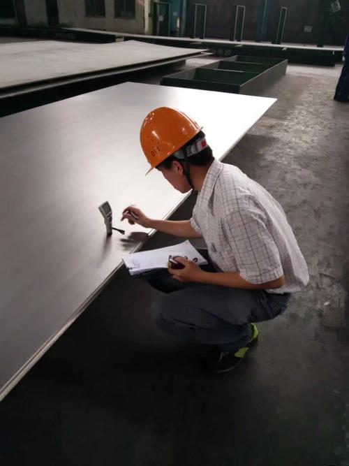 不锈钢复合板 兼具性能与成本的工程材料之选